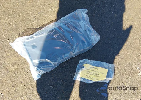 2015 Jeep Grand Cherokee Limited z USA, uszkodzony, nr VIN 1C4RJEBG4FC217831